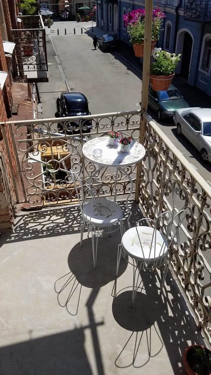 Art House Apartment Tbilisi Exterior photo