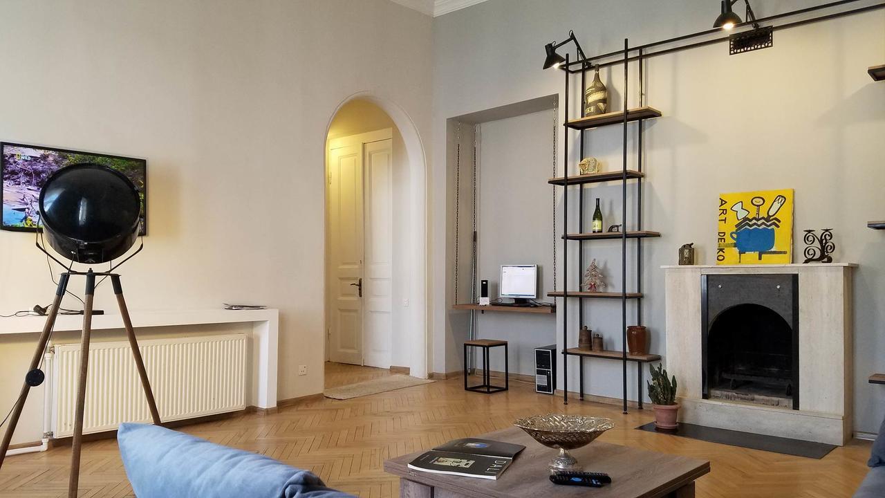 Art House Apartment Tbilisi Exterior photo